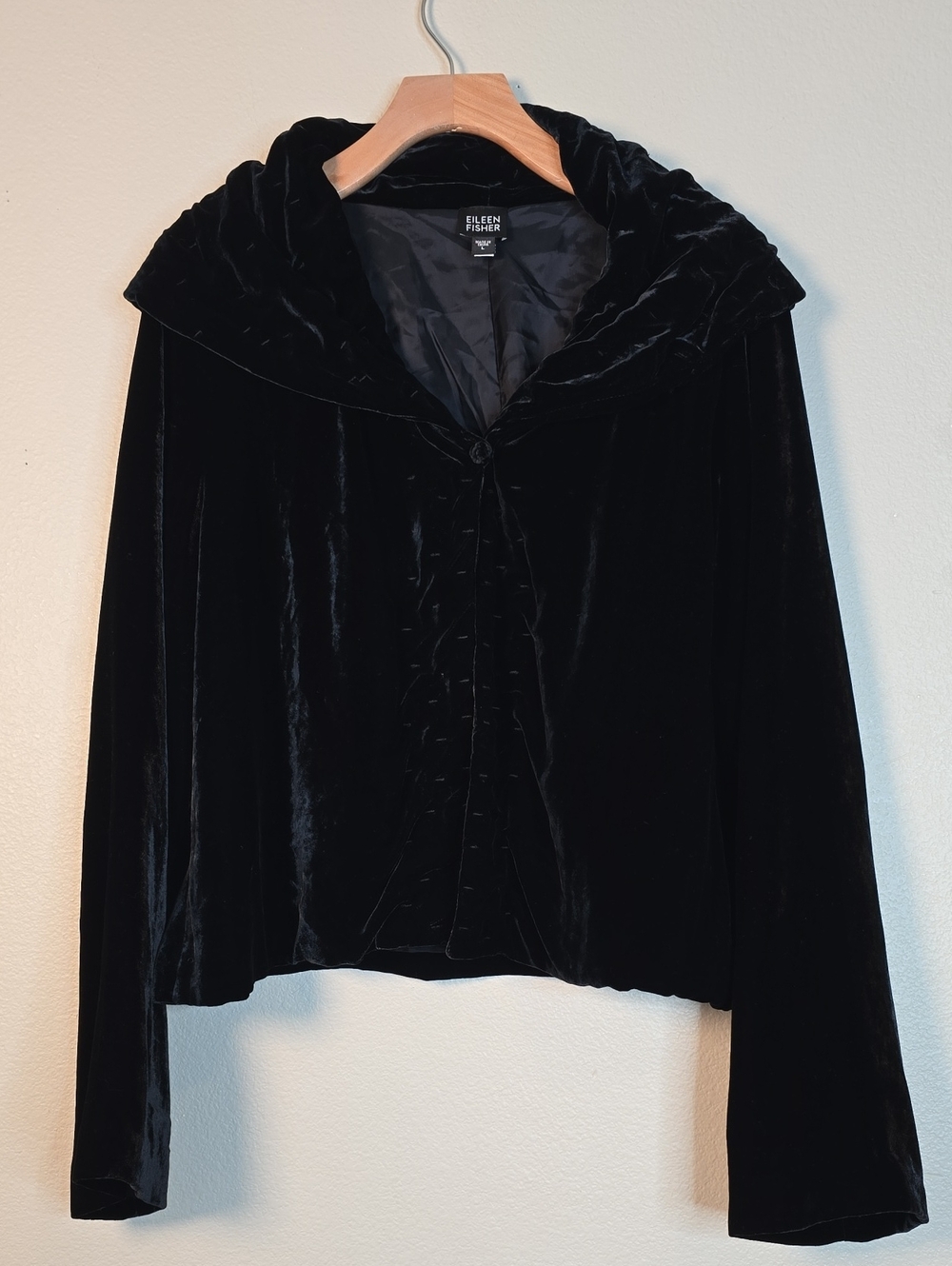 EILEEN FISHER Black Velvet Hooded Jacket Size Large